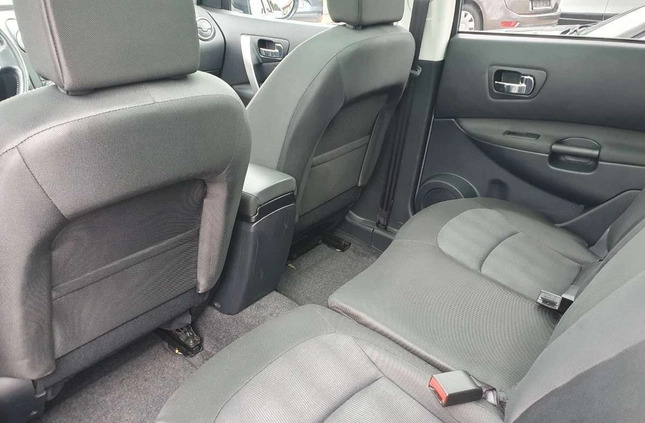Nissan Qashqai cena 36900 przebieg: 201000, rok produkcji 2011 z Wolbrom małe 562